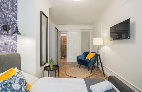 Siofok-Szabadifurdo House | Anna Beach Villa