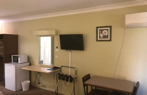 Glen Innes Hotel | Anna Bella Motel