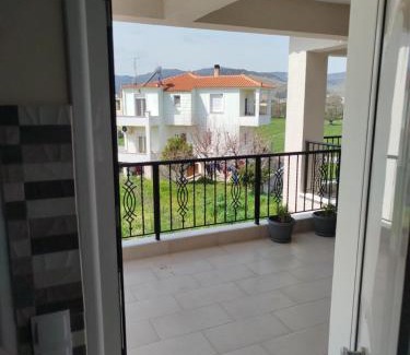 Kalloni Apartment | ANNA DANIIL New Apartment in Arisvi - Kalloni