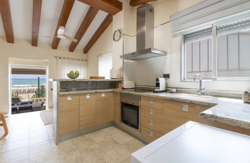 Molinell House | ANNA - Fantastic house right in front the beach in Denia