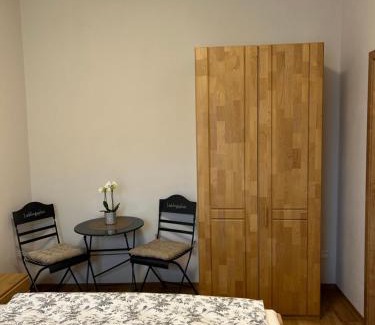 Pfreimd House | ANNA Gästehaus Zimmer