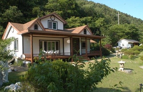 Gapyeong House | Anna House Valley Pension