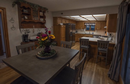 Raymore House | Anna Lou's Guest House
