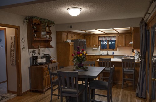 Raymore House | Anna Lou's Guest House