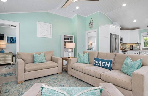 Anna Maria House | Anna Margaritas by Beach Boutique Rentals