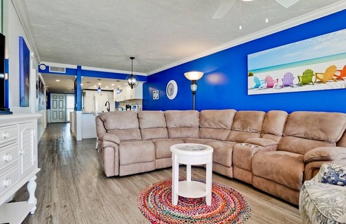 Bradenton Beach Condo | Anna Maria Island Club 31, Condo 2 Bedroom/2 Bath ocean view, maximum.