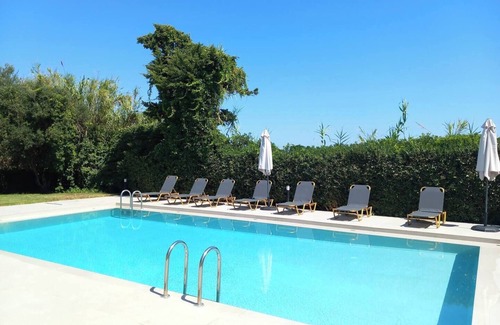 Pyrgos Psilonerou Villa | Anna Maria Villa,Pirgos-Villas, 300mFrom The Sea