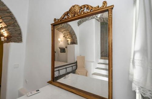 Arnados House | Anna's Village House Arnados