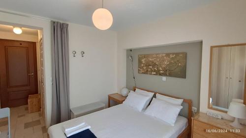 Mola Kalyva Apartment | Anna Studio (30m από τη θάλασσα)