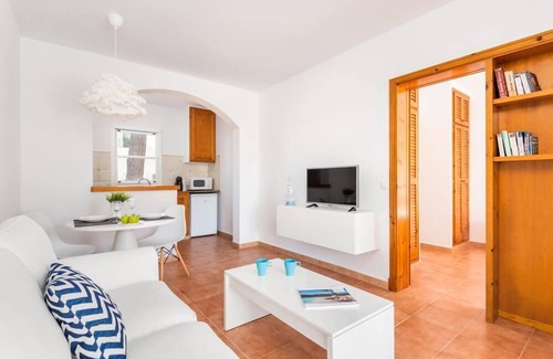 Cap d'Artrutx Apartment | Annabel's Apartments II