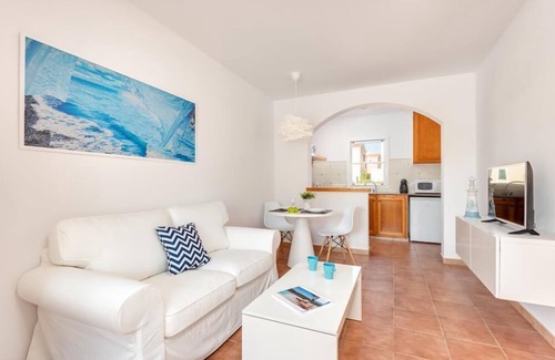 Cap d'Artrutx Apartment | Annabel's Apartments II