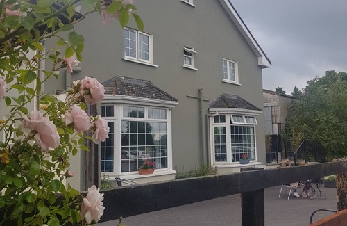Tullamore House | ANNAHARVEY FARM - Entire Property