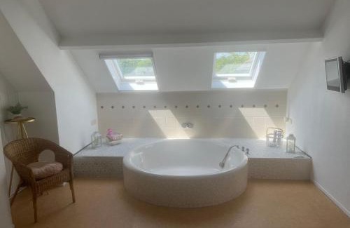 Municipality of Venlo Apartment | Annahoeve Venlo, Landhaus 220 qm
