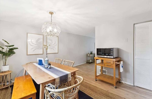 Annapolis House | Annapolis Blue and Gold Haven