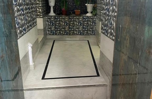 Gulab Sagar House | Anne Guest House