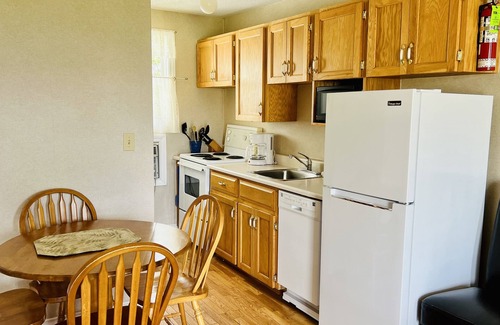 Green Gables Hotel | Anne Shirley Motel & Cottages