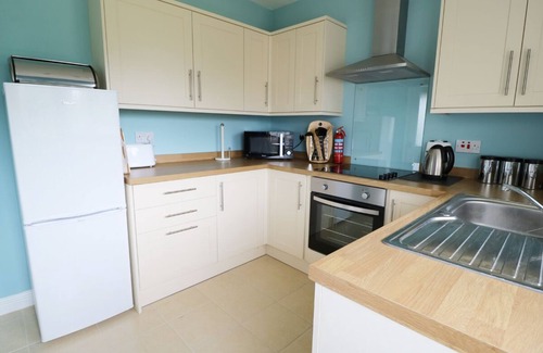 Rhoscolyn Cottage | Anneddle