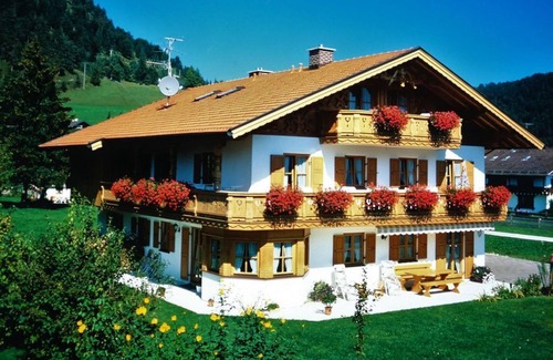 Wallgau Apartment | Anneliese, guest house - "Nr. 6" apartment, 1 bedroom, shower, WC
