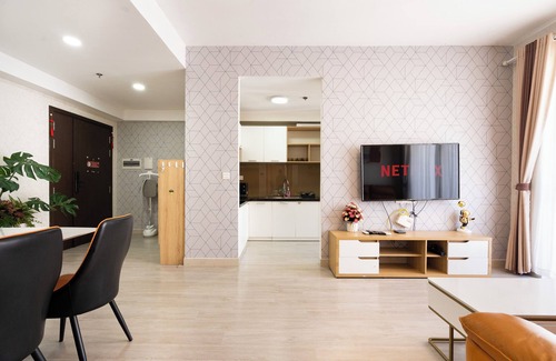 Bach Dang Riverside Apartment | Annie Apartment - Rivergate Resident