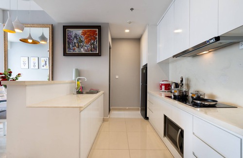 Bach Dang Riverside Apartment | Annie Apartment - Rivergate Resident
