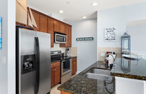 Red Fish Cove Condo | Annie Lee - Beach Front- Ocean Front - 2nd Floor