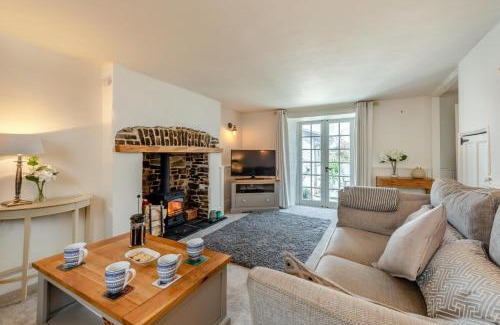 Appledore House | Annies Cottage - Appledore