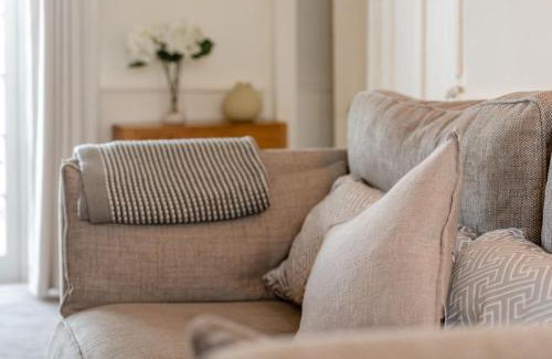 Appledore House | Annies Cottage - Appledore