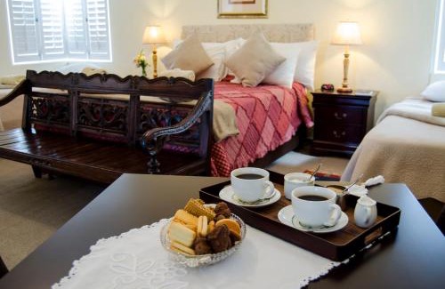 Cradock Bed & Breakfast | Annies House