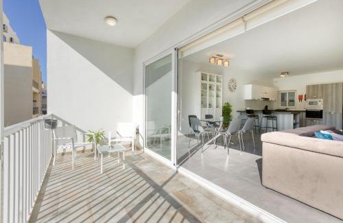 Birkirkara Apartment | Annitchka Mansions - Apartment in central Malta
