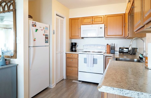 Emerald Isle House | Anniversary Waltz West, Oceanfront Duplex in Emerald Isle, NC!