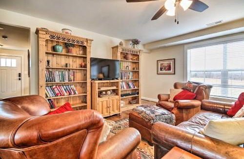 Blue Ridge House | Annys Farm House in Round Hill Wine Country!