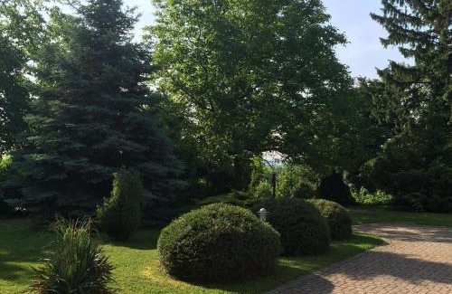 Villany Apartment | Anonim apartman