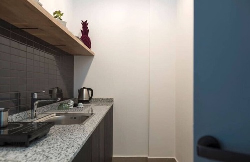 Gemmayzeh Apartment | Anoor 209 Studio Gemmayze | Balcony & 24/7 Power