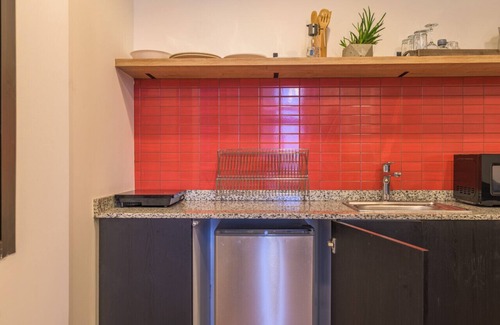 Gemmayzeh Apartment | Anoor 210 · Anoor 1-BR Apt in Gemmayze W/Terrace & 24/7 Power