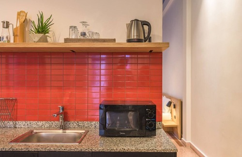 Gemmayzeh Apartment | Anoor 210 · Anoor 1-BR Apt in Gemmayze W/Terrace & 24/7 Power