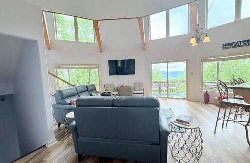 Hot Springs Village House | Another Level Mountain View Retreat