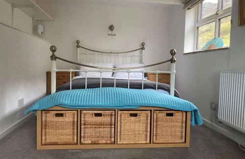 Hollinsclough Other | Anroach Farm House in The Peak District (sleeps 20)