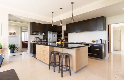Tasman House | Ansarli Villa - Stunning Villa overlooking the Moutere inlet