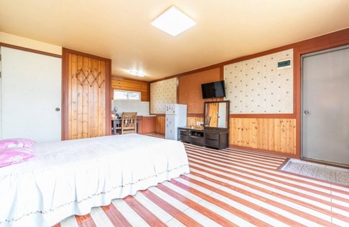 Anseong House | Anseong Lake Pension