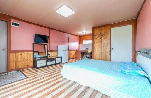 Anseong House | Anseong Lake Pension