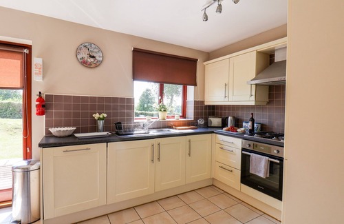 Ruswarp House | ANSTIS COTTAGE, family friendly, country holiday cottage in Whitby