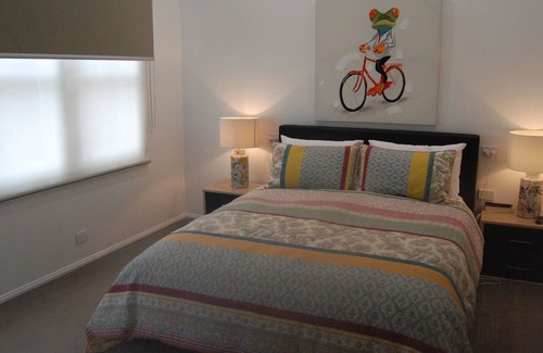 Stanley Bed & Breakfast | Ant on Monateric A beautifully renovated former Historic Bank & Grand House
