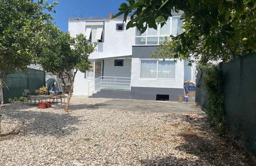Demre House | Antalya Demrede denize 100 metre yürüme AİLE YERİ