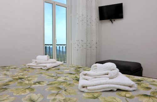 Castellabate Historic Centre Bed & Breakfast | Antares Rooms