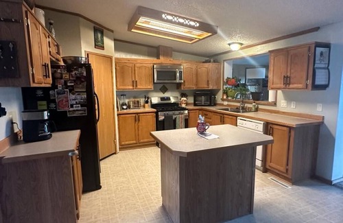 Virginia City Ranches House | Antelope Run - 2 BR with pool table on 7 acres!