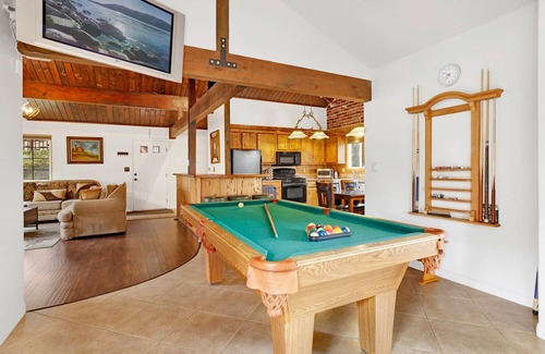 Whispering Forest Cabin | Antelope Views Retreat at Big Bear Lake