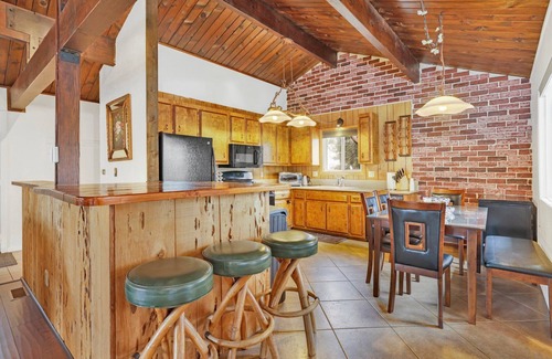 Whispering Forest Cabin | Antelope Views Retreat at Big Bear Lake