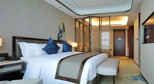 Bao'an Hotel | ANTHEA HOTEL