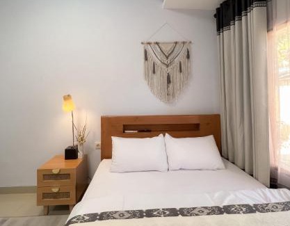 Kuta House | Antheia Garden with Hot Tub