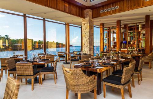 Antoneys Cay Resort | Anthony's Key Resort